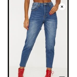 NEW! Pretty Little Thing Bum Rip Jeans
